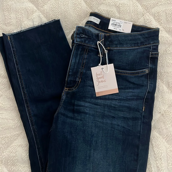 LC Lauren Conrad Denim - LC Lauren Conrad | Mid Rise Skinny Crop Jeans